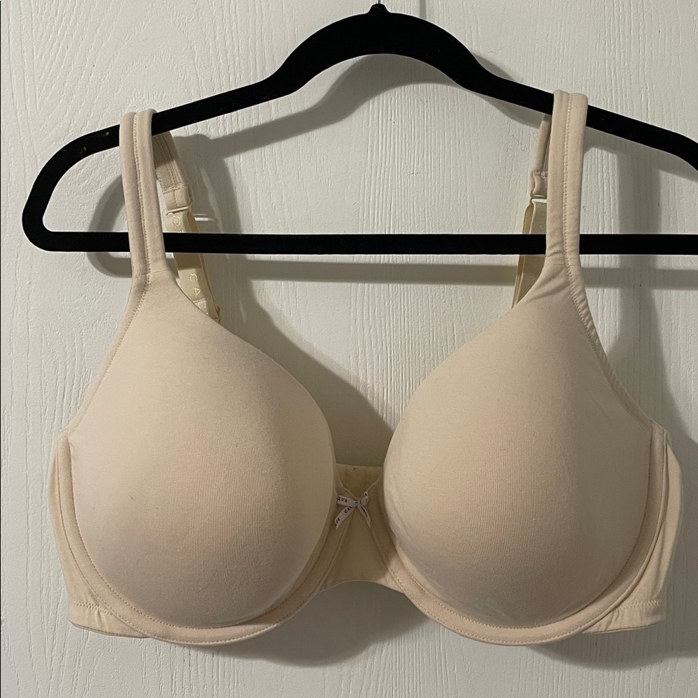 Cacique Lightly Lined T-Shirt Nude Women's Underwire Bra Size 40F (3D)